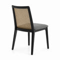 Silla de madera con respaldo de rejilla y asiento de tela negra/gris