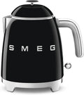 Smeg Bouilloire Électrique Compacte 0,8 L - Design Moderne avec Filtre Inox et Sécurité Automatique, Indicateur de Niveau d'Eau, Base Stable, Rangement Cordon, 1400W, Noir
